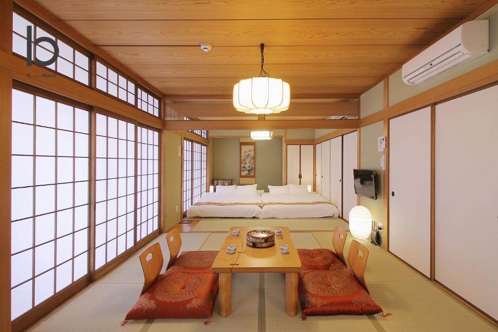 Amenities that will attract younger tenants to rental apartment gifu city